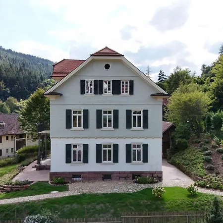 Teinach - Wilhelmshoehe Apart Otel Bad Teinach-Zavelstein