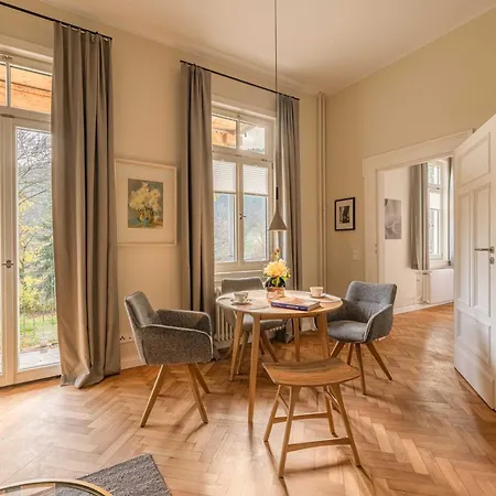 Teinach - Wilhelmshoehe Apart Otel